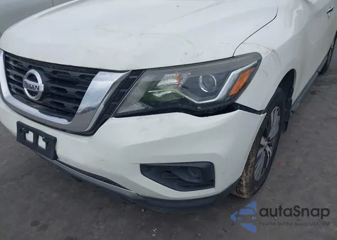2017 Nissan Pathfinder S z USA, uszkodzony, nr VIN 5N1DR2MM7HC681604